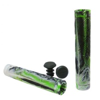 Crisp 160mm Grips - Black/White/Green